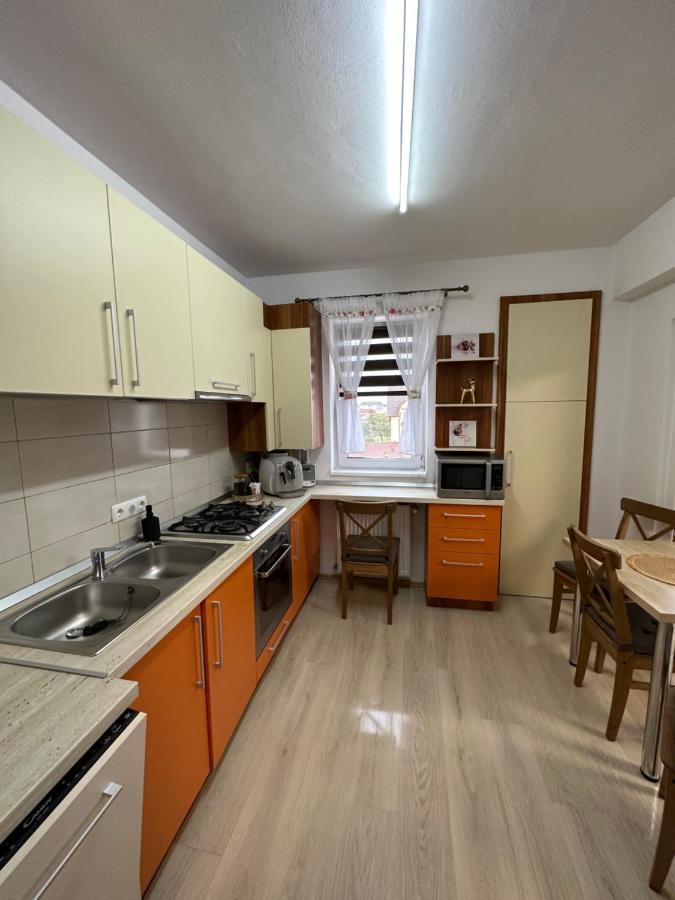 Ferienwohnung Apartament Iris Hermannstadt Exterior foto